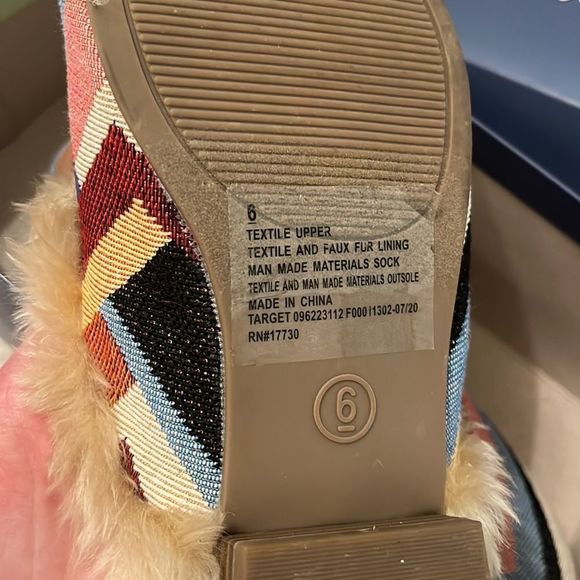 Bibiana Aztec Tribal Textile Mules Sz 6 - Picture 4 of 5